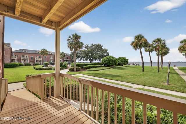 838 CEDAR Street 838, Jacksonville, FL 32207