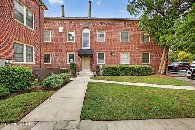 838 CEDAR Street 838, Jacksonville, FL 32207