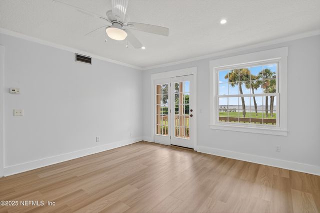 838 CEDAR Street 838, Jacksonville, FL 32207