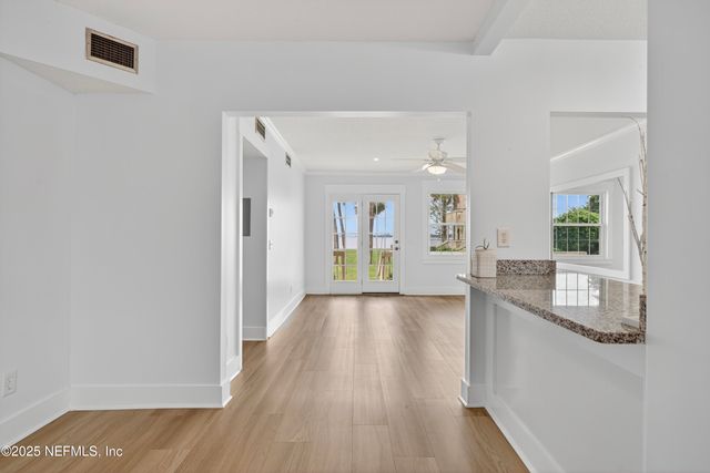 838 CEDAR Street 838, Jacksonville, FL 32207