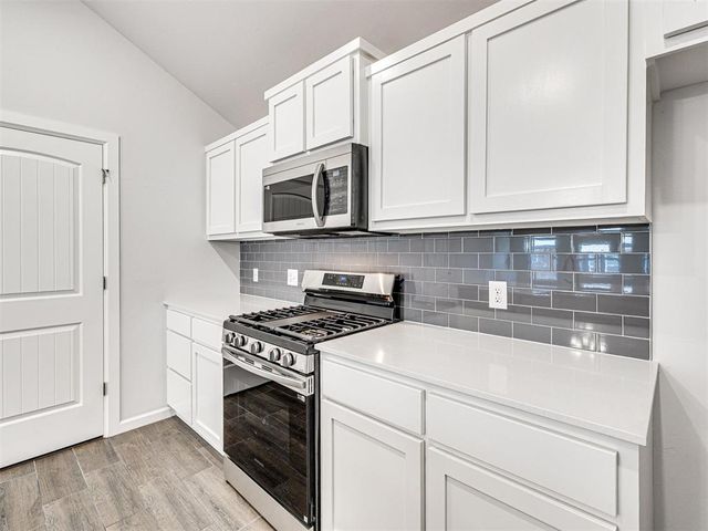 20661 Brush Creek Boulevard, Harrah, OK 73045