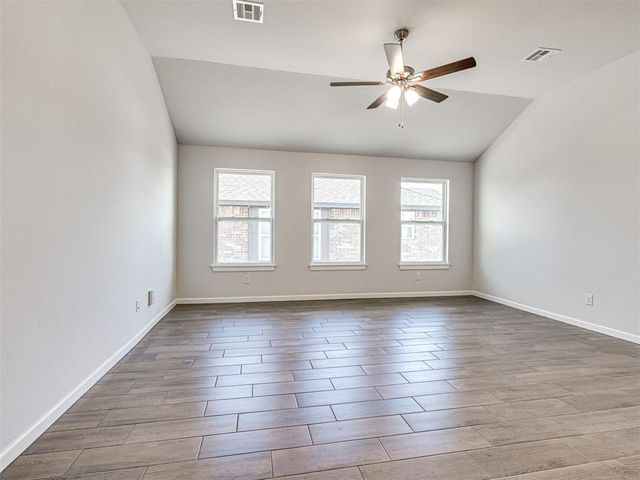 20661 Brush Creek Boulevard, Harrah, OK 73045