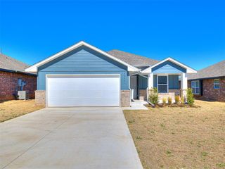 20661 Brush Creek Boulevard, Harrah, OK 73045