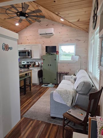 128 Kiersten Drive, Nancy, KY 42544