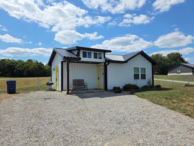 128 Kiersten Drive, Nancy, KY 42544