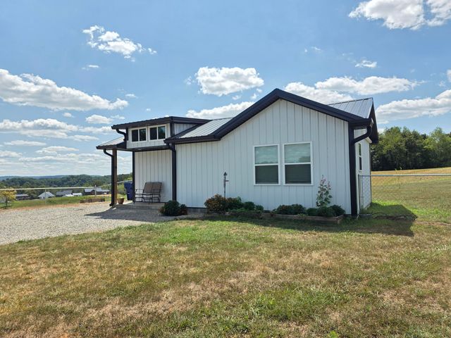 128 Kiersten Drive, Nancy, KY 42544