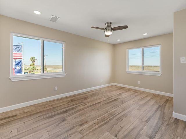 26778 Fm 457, Sargent, TX 77414