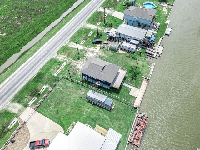 26778 Fm 457, Sargent, TX 77414