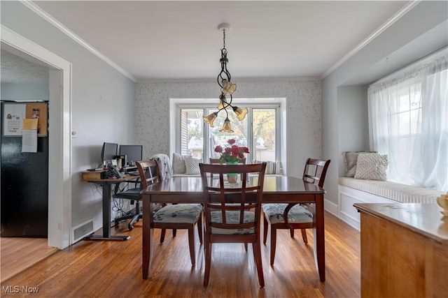 1030 Sunset Drive, Alliance, OH 44601