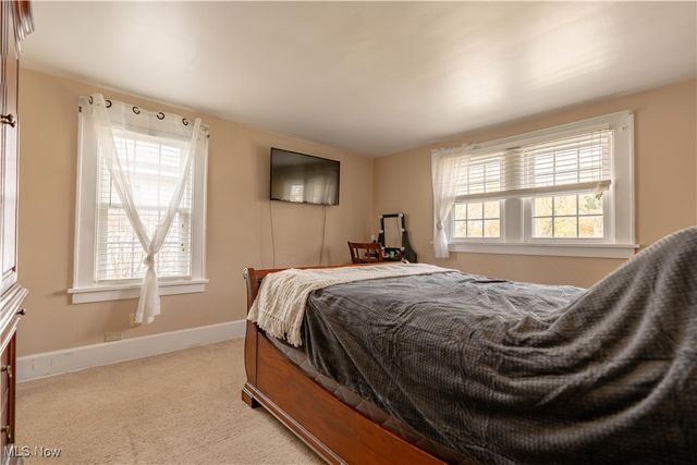 1030 Sunset Drive, Alliance, OH 44601