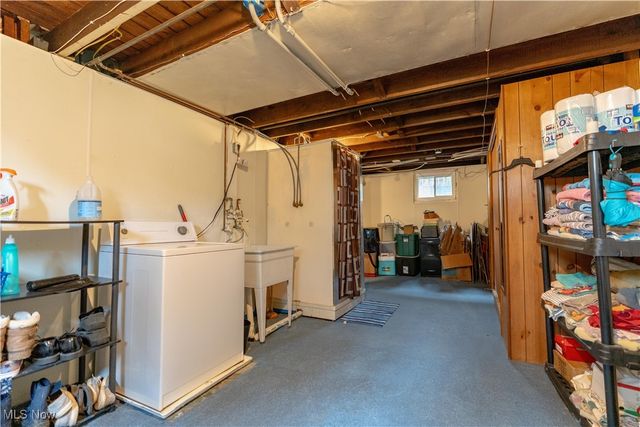 1030 Sunset Drive, Alliance, OH 44601