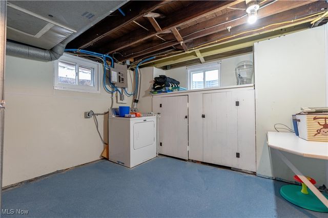 1030 Sunset Drive, Alliance, OH 44601