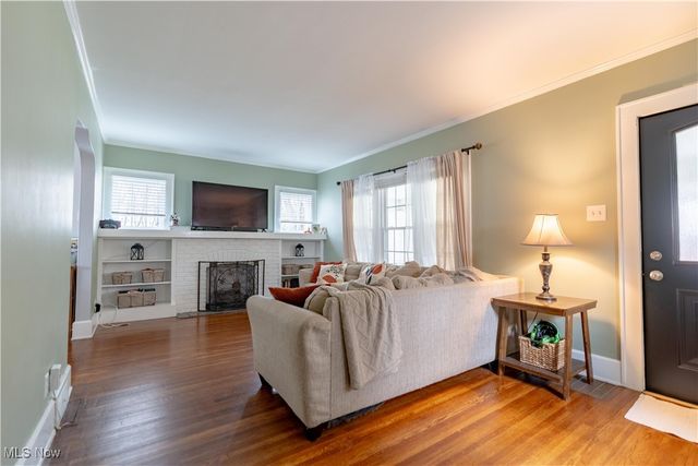 1030 Sunset Drive, Alliance, OH 44601