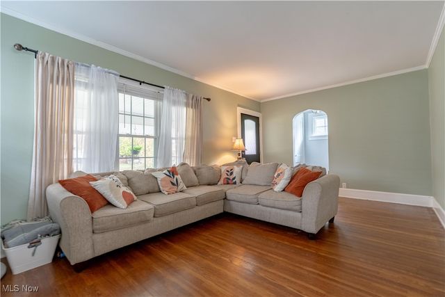 1030 Sunset Drive, Alliance, OH 44601