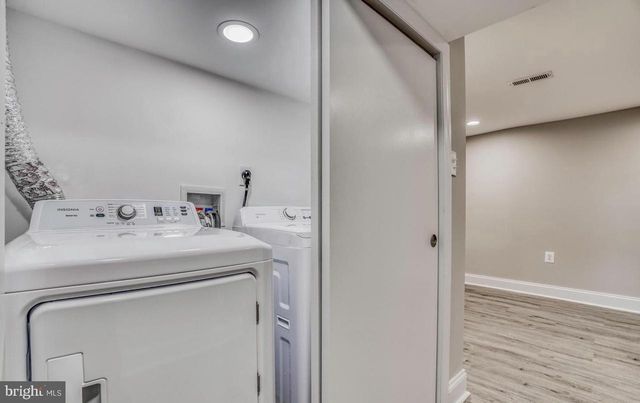 2209 HAMMONDS FERRY RD, Baltimore, MD 21227