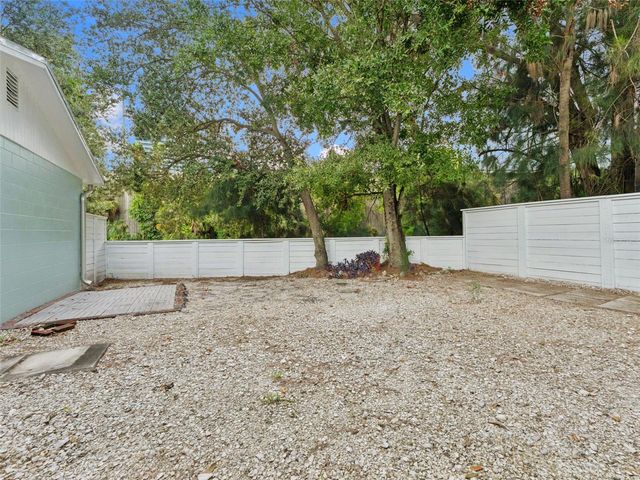 3102 W SAN JUAN STREET B, Tampa, FL 33629