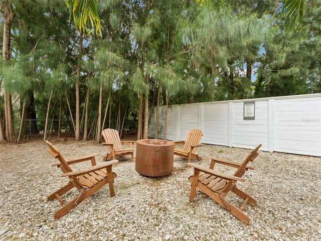 3102 W SAN JUAN STREET B, Tampa, FL 33629