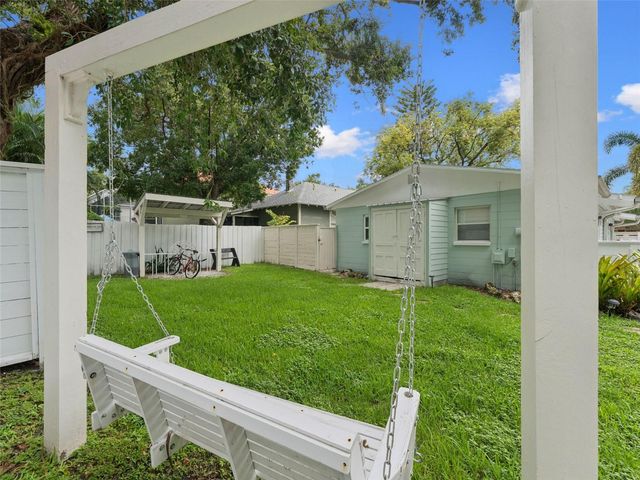 3102 W SAN JUAN STREET B, Tampa, FL 33629