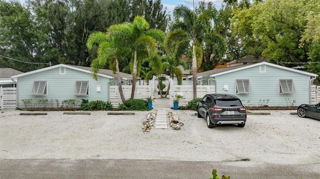 3102 W SAN JUAN STREET B, Tampa, FL 33629