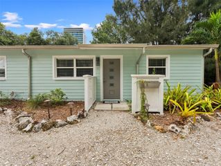 3102 W SAN JUAN STREET B, Tampa, FL 33629