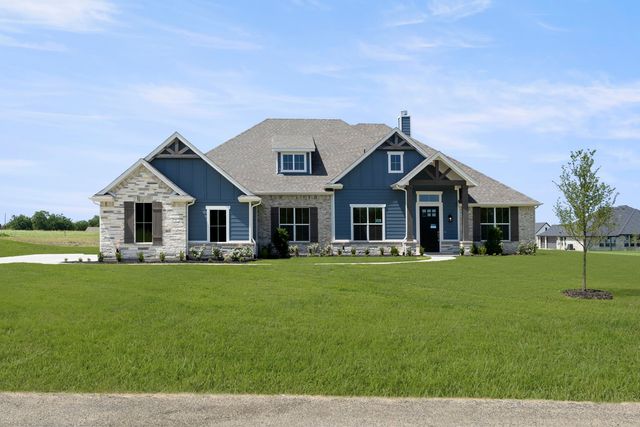 165 Cooper Lane, Van Alstyne, TX 75495