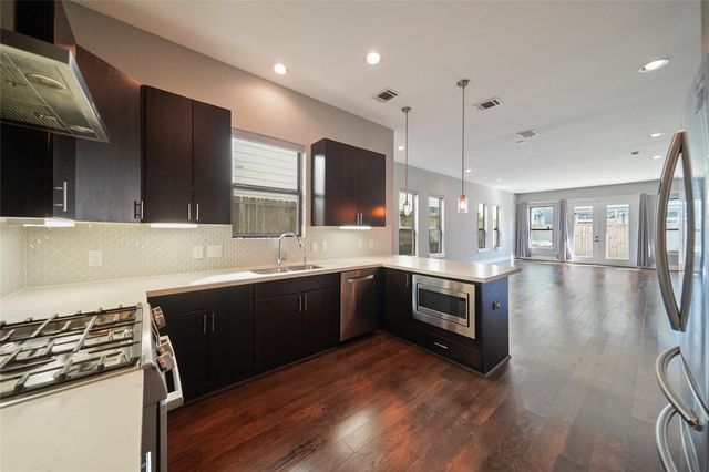 4123 Eigel Street, Houston, TX 77007