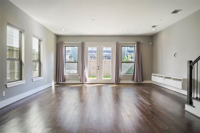 4123 Eigel Street, Houston, TX 77007