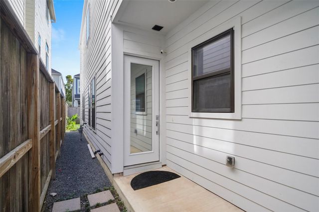 4123 Eigel Street, Houston, TX 77007