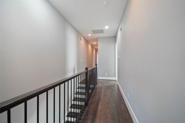 4123 Eigel Street, Houston, TX 77007