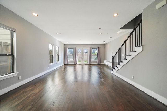 4123 Eigel Street, Houston, TX 77007