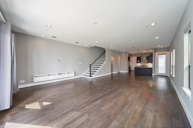 4123 Eigel Street, Houston, TX 77007