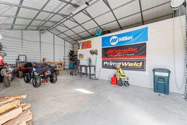 9729 Waller Street, Conroe, TX 77303