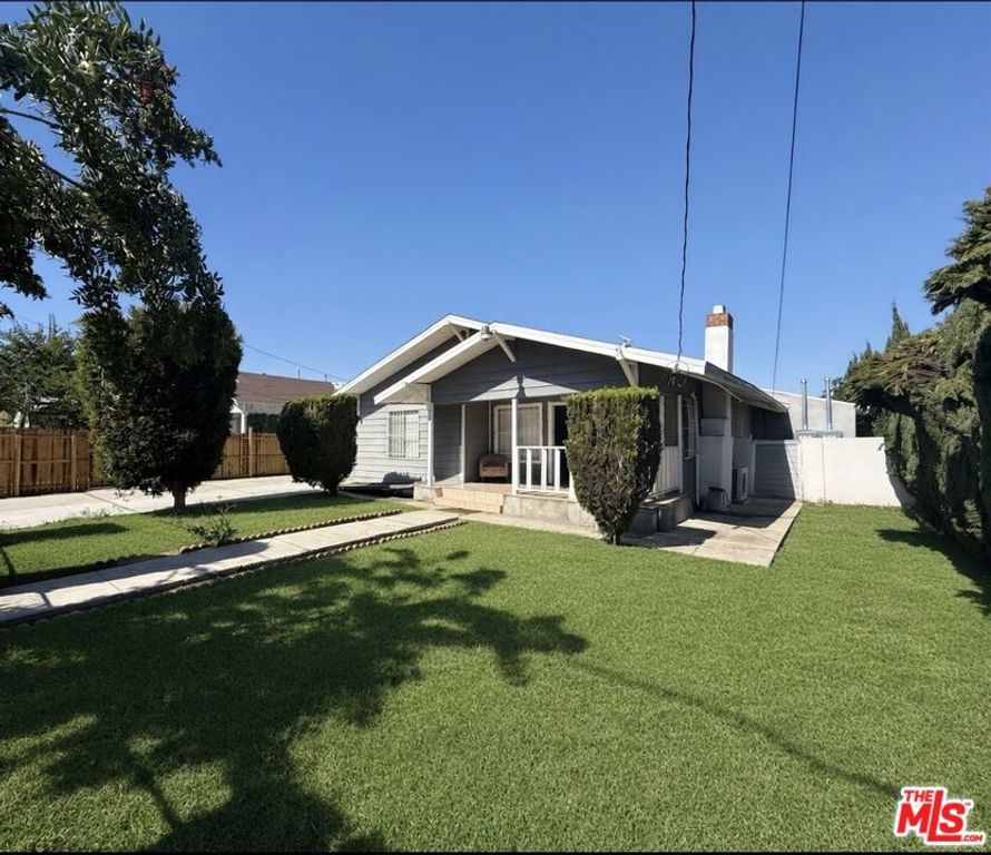 1101 W 110th Street, Los Angeles, CA 90044 — photo 2