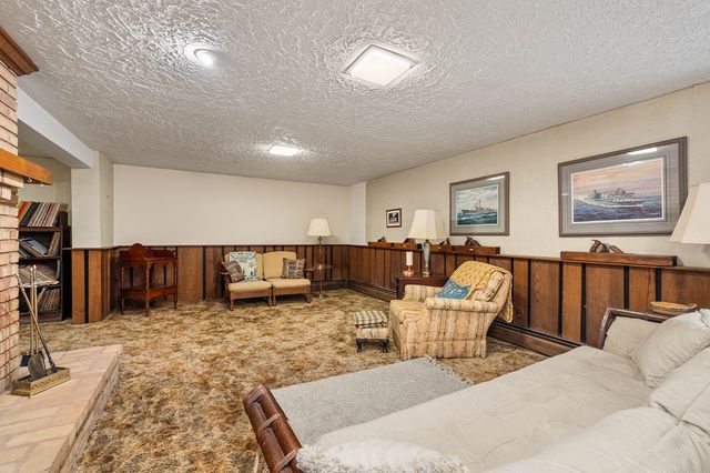 59 Ridge Rd S, Mansfield, OH 44905