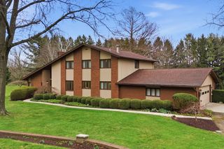 59 Ridge Rd S, Mansfield, OH 44905