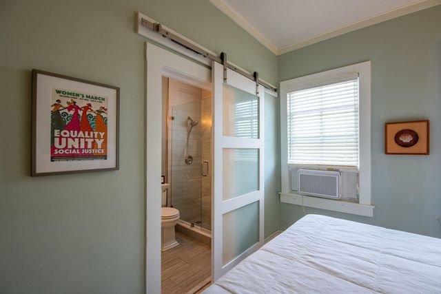 1500 Seminary St Apt 2D, Key West, FL 33040