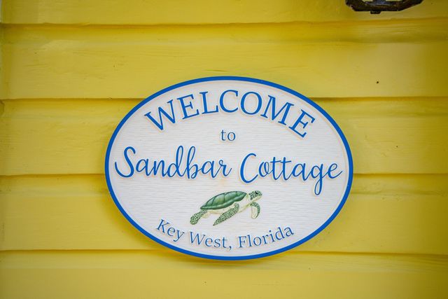 1500 Seminary St Apt 2D, Key West, FL 33040