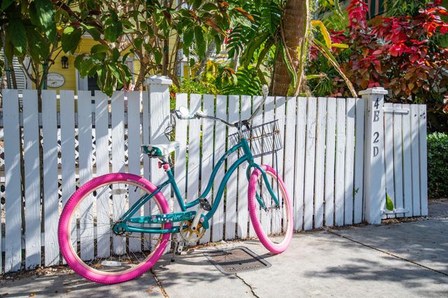 1500 Seminary St Apt 2D, Key West, FL 33040