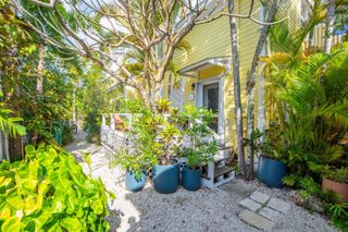 1500 Seminary St Apt 2D, Key West, FL 33040