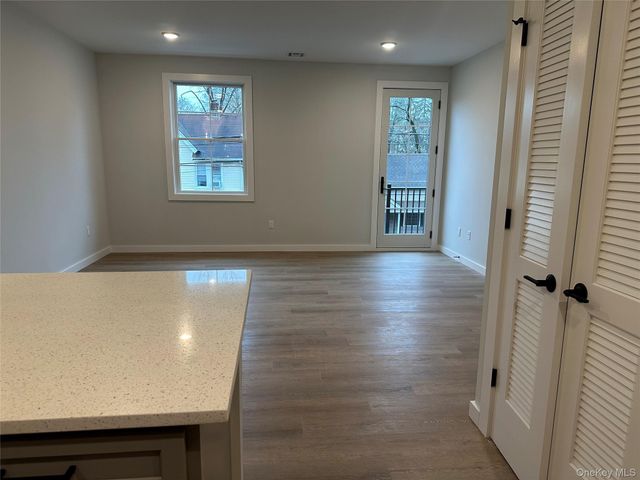 13 Forester Avenue 203, Warwick, NY 10990