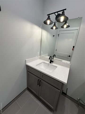 13 Forester Avenue 203, Warwick, NY 10990