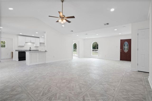 7121 Old Military Road, Theodore, AL 36582