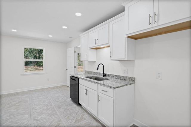 7121 Old Military Road, Theodore, AL 36582