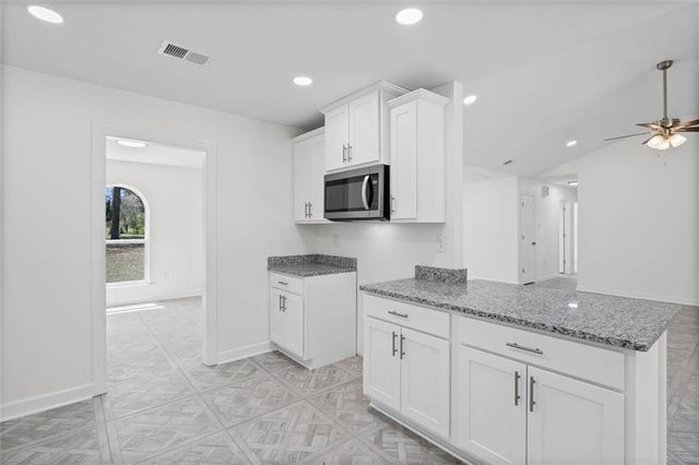 7121 Old Military Road, Theodore, AL 36582