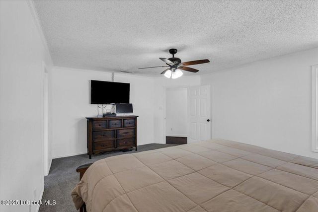 2022 Buffalo Drive, Levelland, TX 79336