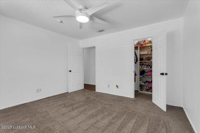 2022 Buffalo Drive, Levelland, TX 79336