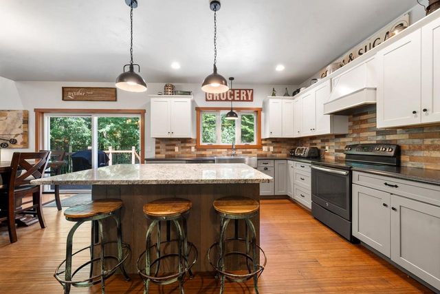3764 HALLERS CREEK ROAD, Suamico, WI 54313