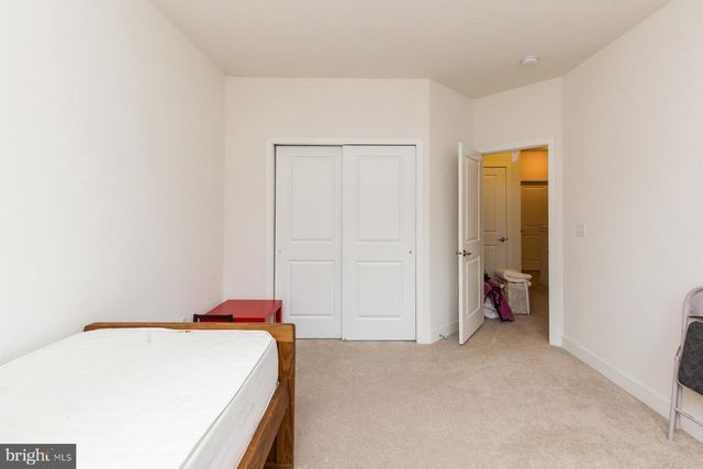 207 BRINLEY CT, Philadelphia, PA 19146