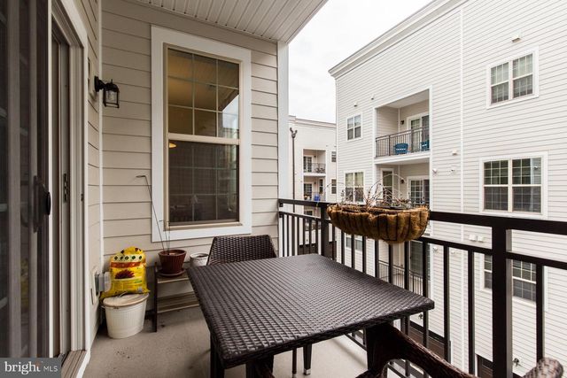 207 BRINLEY CT, Philadelphia, PA 19146