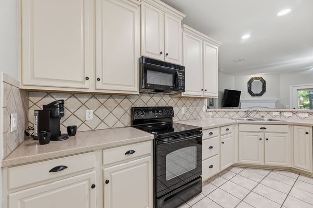 920 Cascade Drive, Fairview, TX 75069